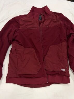 Figs scrub jacket Burgundy Zip-Front Jacket bomber style women’s S
